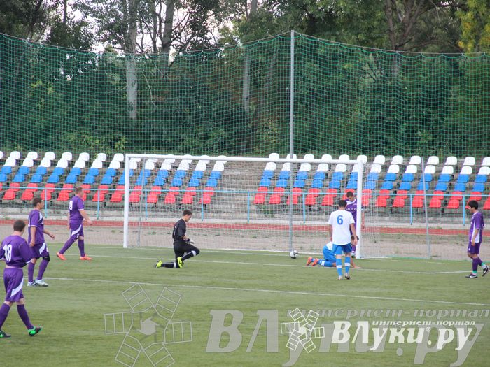 Чемпионат Псковской области по футболу: «Экспресс» (Великие Луки) - «Легион» (Дедовичи)
