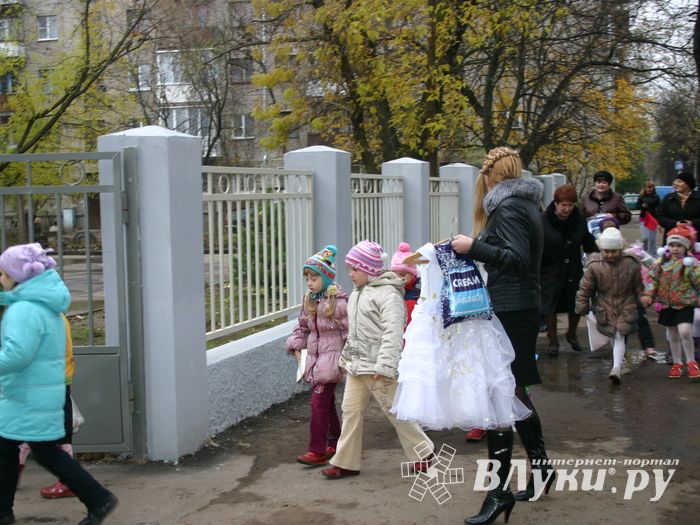 Губернатор области принял участие в торжественной церемонии открытия нового детского сада (ФОТО)