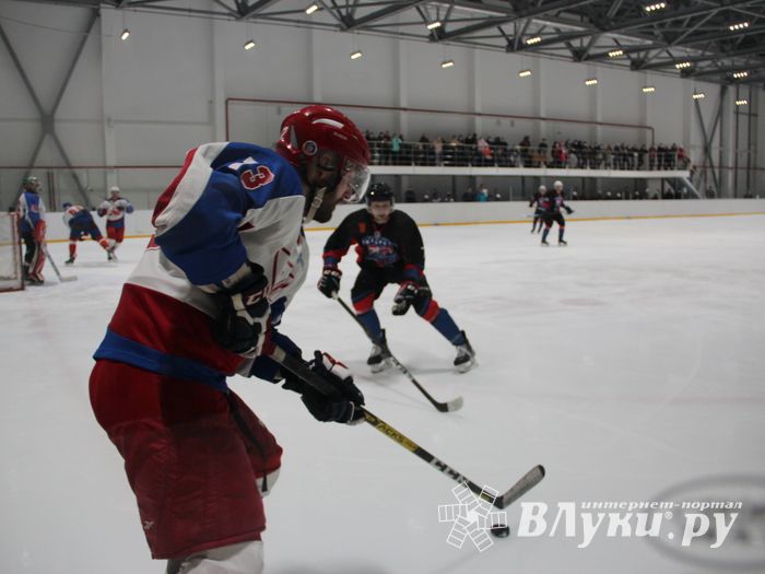 Великолучане уступили красногородцам поездку в Сочи (ФОТО)