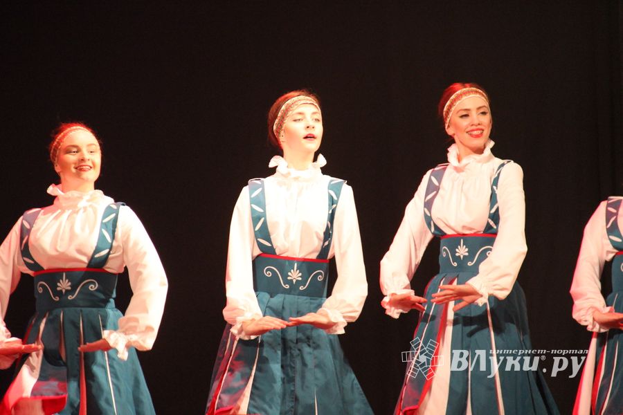 В ДК им. Ленина состоялся концерт театра «Трубадур»