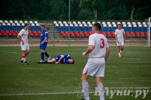 Футбольный матч «Экспресс-2» — «КПРФ»