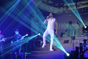 В Великих Луках состоялся концерт Сергея Лазарева