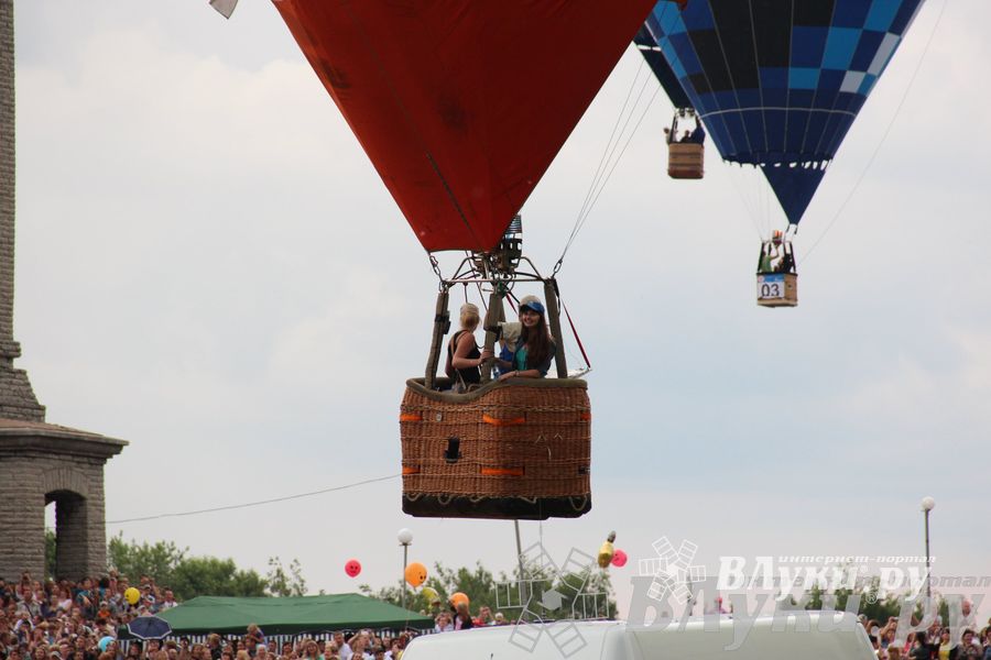 Открытие 18-й Международной встречи воздухоплавателей в Великих Луках (часть 2)