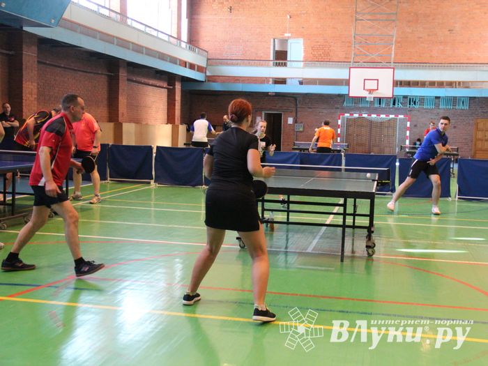 В Великих Луках прошел Кубок области по настольному теннису (ФОТО)