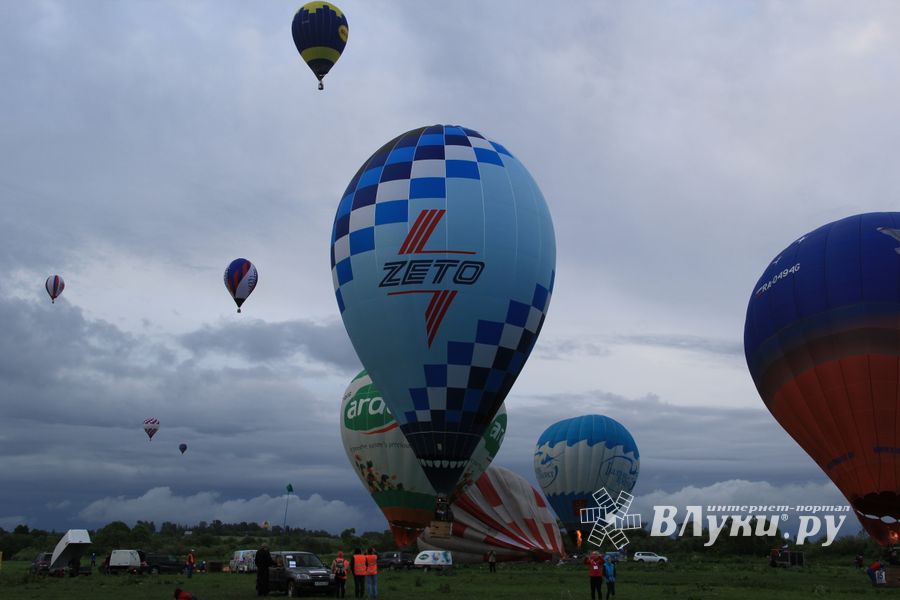 Спортивный полет над Великими Луками (ФОТО)