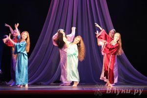  В ДК ЛК проходит четвертый ежегодный фестиваль танца (фото)
