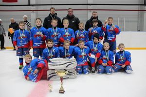 Детский турнир по хоккею прошел в Великих Луках (ФОТО)