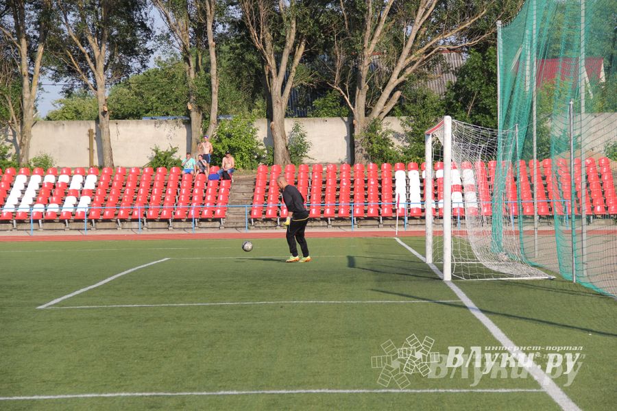 Матч «Великолукский район» — «Экспресс» в рамках Чемпионата Псковской области по футболу