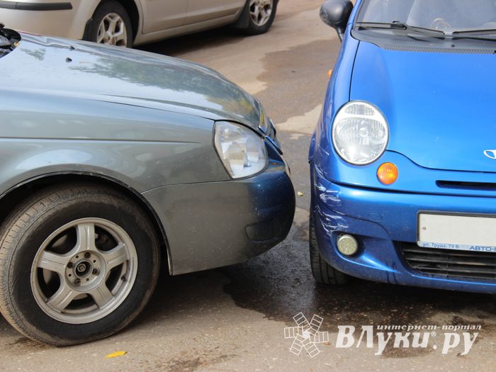 ДТП произошло в Великих Луках (ФОТО)