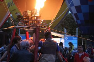 Ночным свечением аэростатов завершилась 24-я Международная встреча воздухоплавателей (ФОТО)