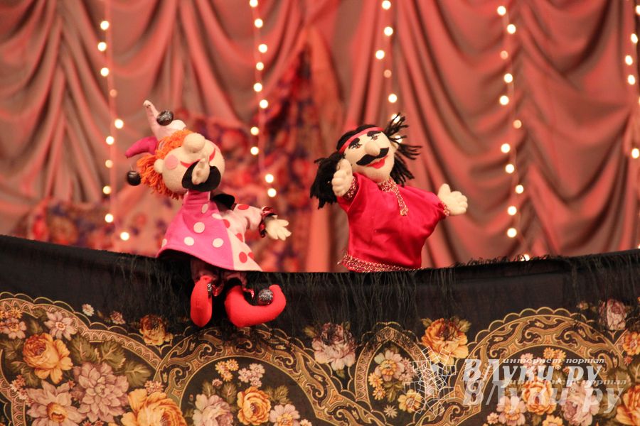  Рождественский концерт ансамбля «Заряница» прошел в Великих Луках (фото)