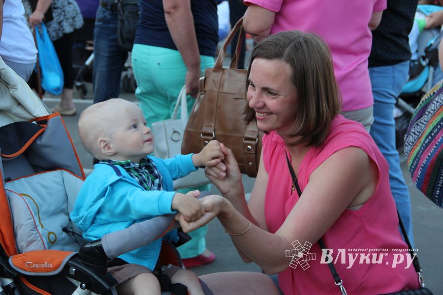 В Великих Луках прошел «День защиты детей» (ФОТО)