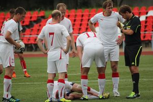 "Экспресс" (Великие Луки) - "Купол-ВДВ" (Псков)