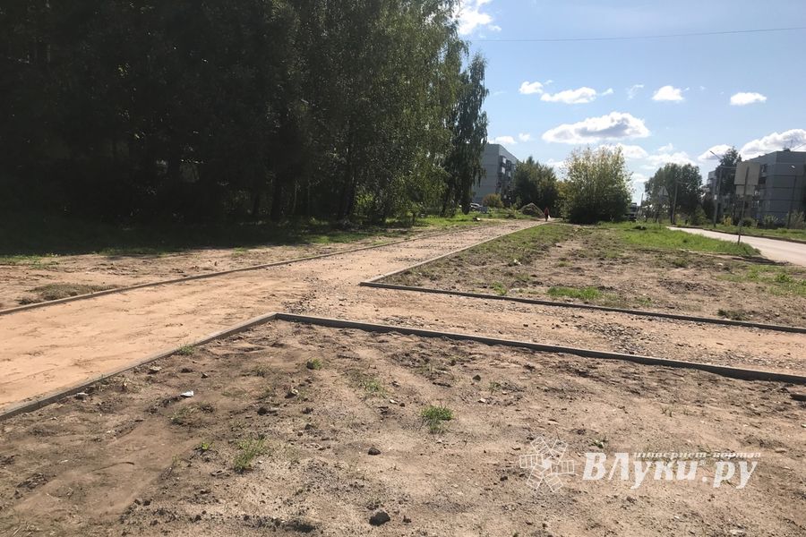 На ул. Пескарёва наконец появится тротуар (ФОТО)