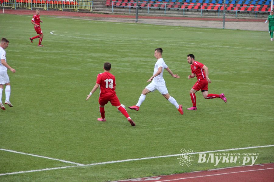 «Луки-Энергия» уступила дома «Твери» (ФОТО)