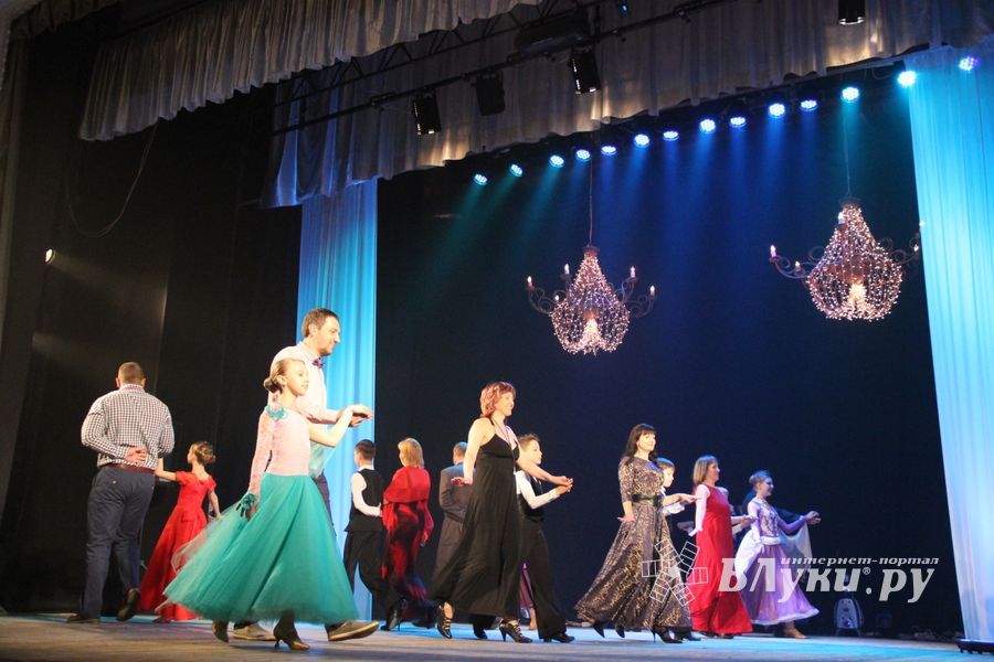 14 мая состоялся концерт хореографического коллектива «Созвездие» - «Бал» (ФОТО)