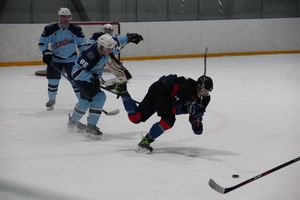 Великолукские хоккеисты в шаге от финала (ФОТО)