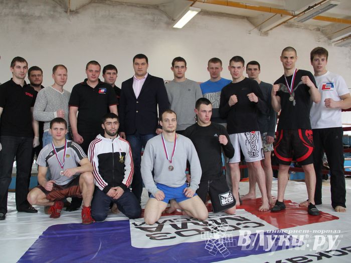 В Великих Луках прошел Чемпионат области по смешанному боевому единоборству (фото)