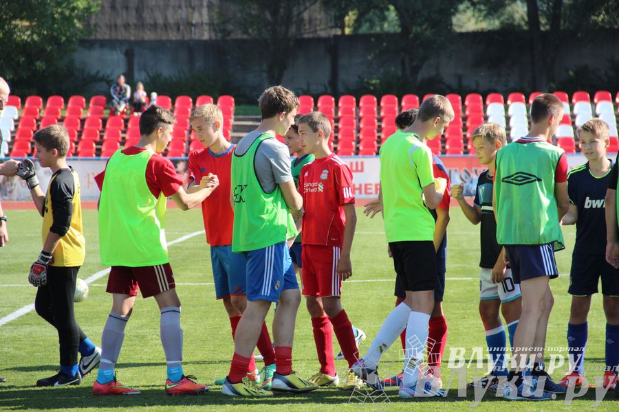 В Великих Луках завершился открытый турнир по футболу памяти М. Ф. Хренова (фото)