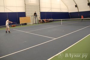 В СК «Ника» проходит открытый городской турнир по большому теннису (фото)