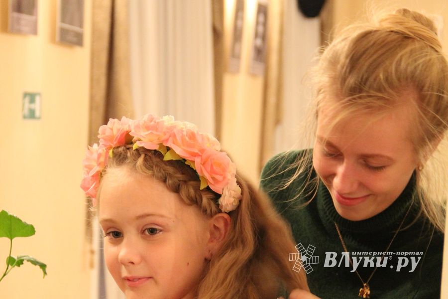 Фотосессия финалисток конкурса «Маленькая красавица Великие Луки 2014»