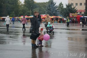 ​Универсальная торговая ярмарка «Осень – 2014» состоялась  в Великих Луках