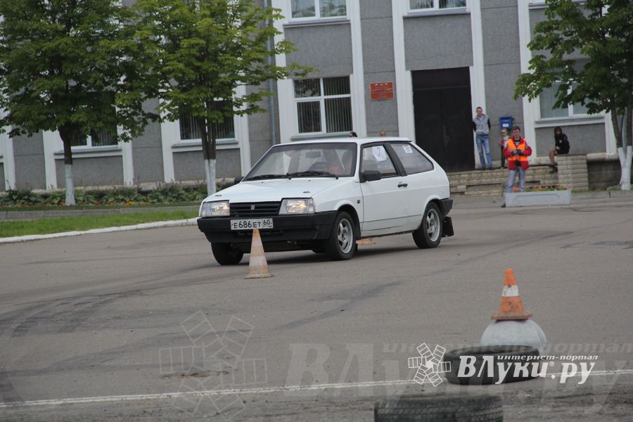 В Невеле состоялся финал по автоспринтслалому