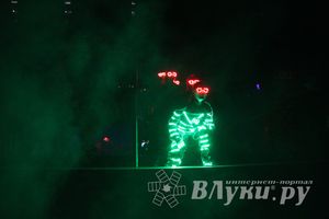 14 февраля в клубе «Хотэй» состоялось ежегодное шоу для влюбленных «Love Story»