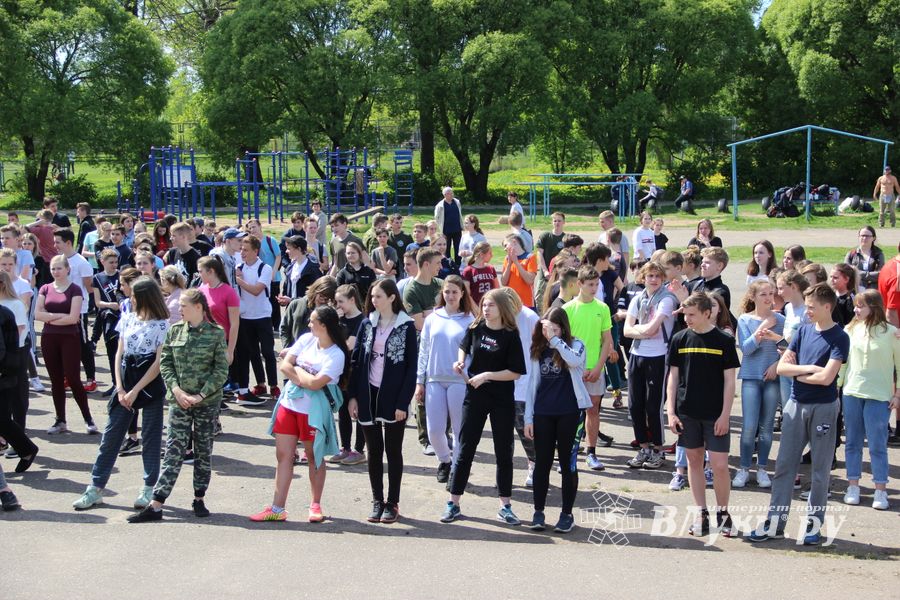 Спецназ «разгромил» на Дятлинке «банду»