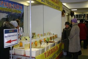 Великолукская универсальная выставка привлекла внимание множества великолучан