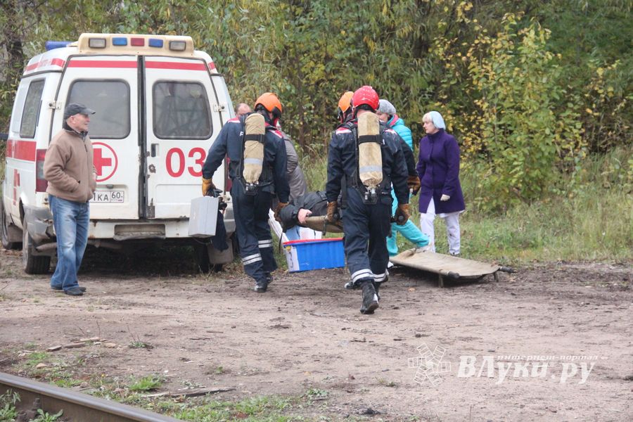 В Великих Луках тушили поезд (ФОТО)