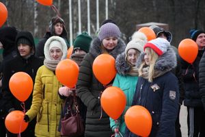 Сегодня над Великими Луками летели шары