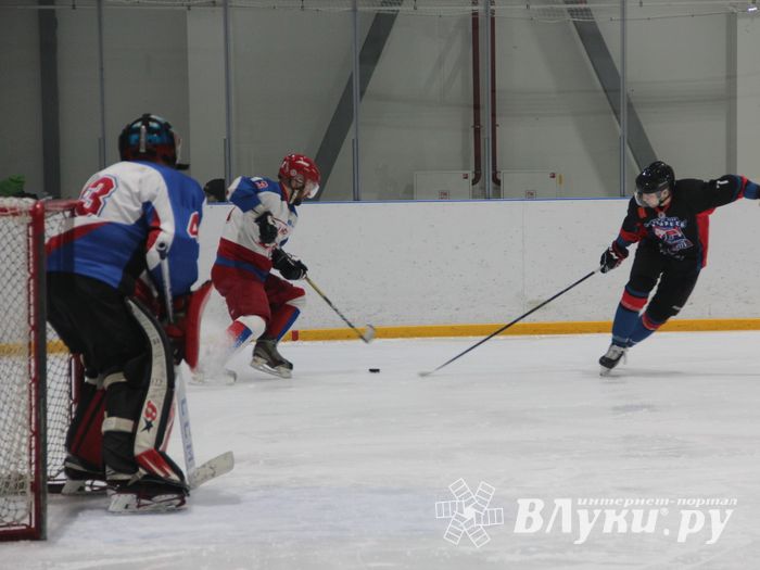 Великолучане уступили красногородцам поездку в Сочи (ФОТО)