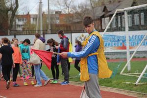 В Великих Луках проходят соревнования «Шиповка юных» (ФОТО)