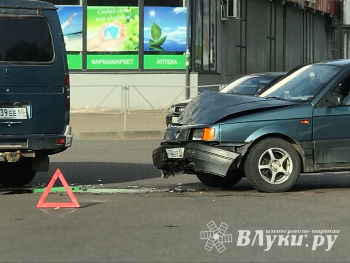 На проспекте Гагарина произошло ДТП (ФОТО)
