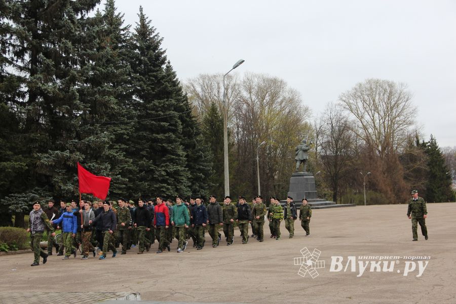 8 лицей готовится к параду 9 мая (ФОТО)