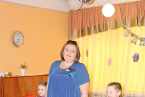 Дети поздравили мам с 8 марта (фото и видео)