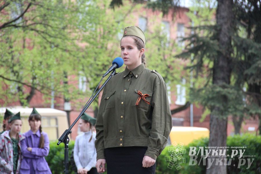 Праздничный вечер, посвященный 70-летию Победы в Великой Отечественной войне 1941-1945 годов прошел в Великих Луках (фото)