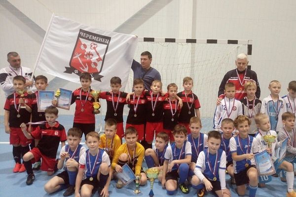 Великолучане стали победителями в турнире по мини-футболу «Старорусская зима» (ФОТО)