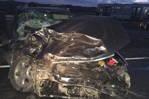 В Великих Луках произошло тройное ДТП (фоторепортаж)