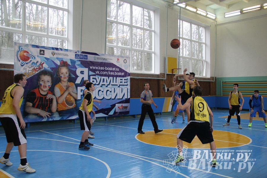 Великолучанки заняли первое место в дивизиональной игре «КЭС-Баскет» (фото)