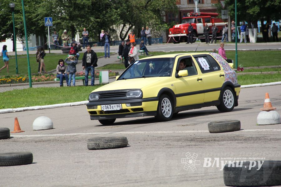 В Невеле состоялся финал по автоспринтслалому