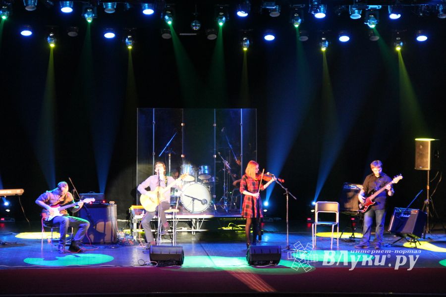 В Великих Луках состоялся финал музыкального медиа проекта «Новые Голоса на Новом Радио» (ФОТО)