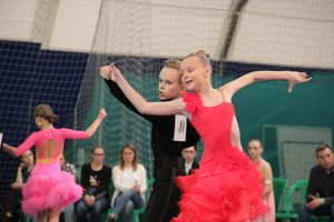 В Великих Луках прошел турнир по спортивным бальным танцам (ФОТО)