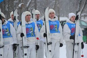 Десантники, участники сверхдальнего лыжного похода, прибыли в Великие Луки (ФОТО)