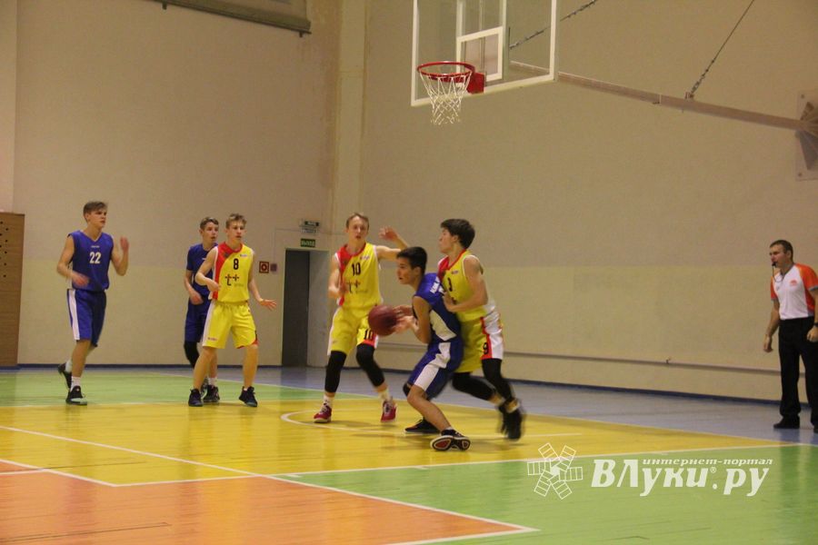 Великолукские баскетболисты сразятся за золото Международного турнира (ФОТО) (0+)