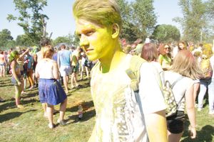 Яркие эмоции «ColorFest» в Великих Луках (ФОТО)