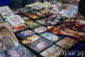 ​Универсальная торговая ярмарка «Осень – 2014» состоялась  в Великих Луках