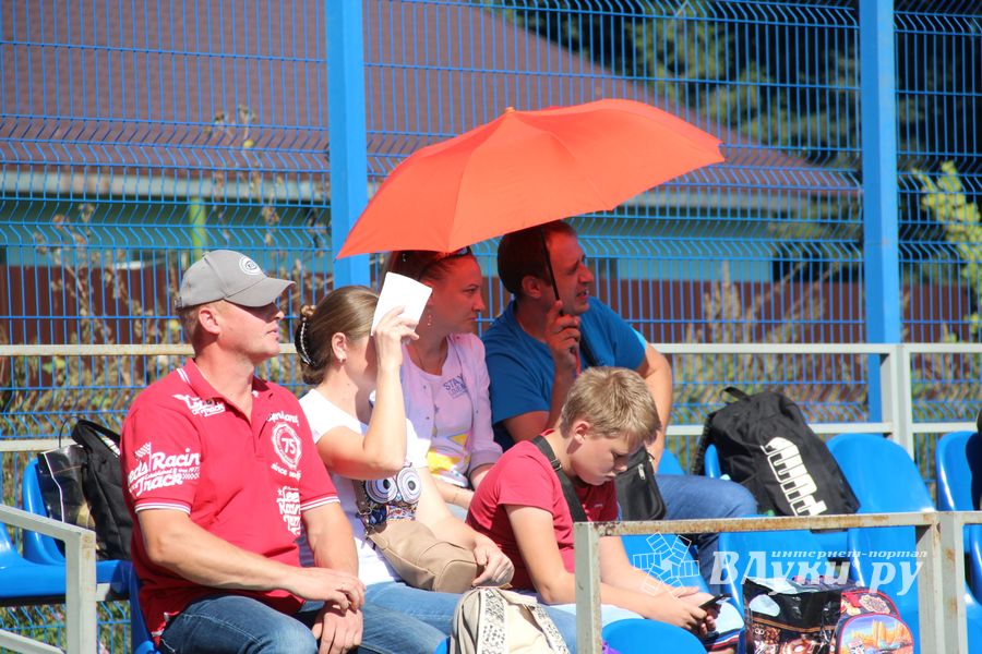 Большой спортивный праздник в Великих Луках (ФОТО)