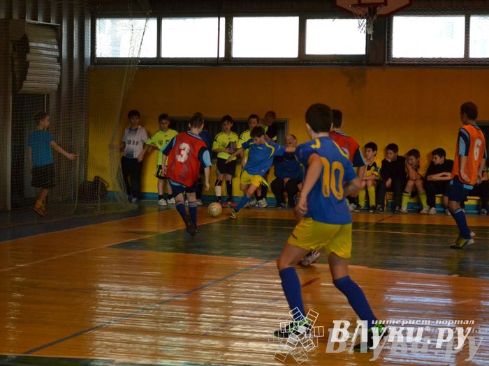 XII Традиционный Международный открытый турнир по мини-футболу среди юношей 2001-2002 г. р.